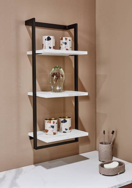 Accessoire de salle de bain à la Teste de Buch