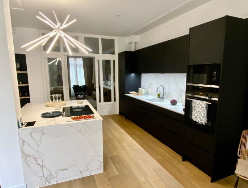 Cuisine haut de gamme de qualité équipée d'électroménager encastrables Mérignac